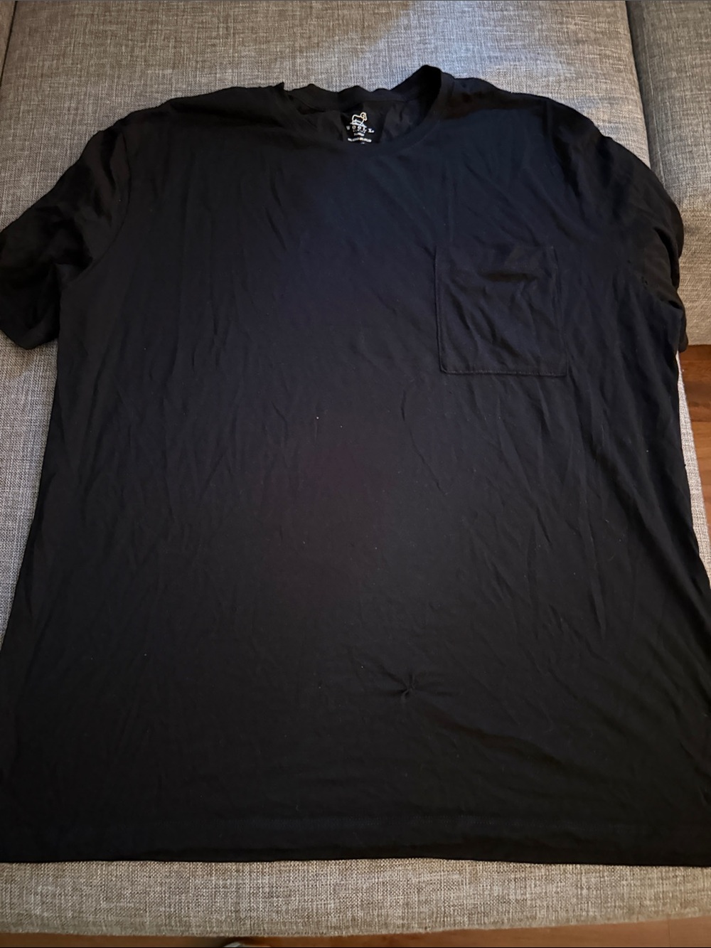 Men's Black Pocket Short-Sleeve Tee